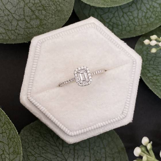 0.40ct VS/F-G Emerald and Round Natural Diamond Halo Engagement Ring