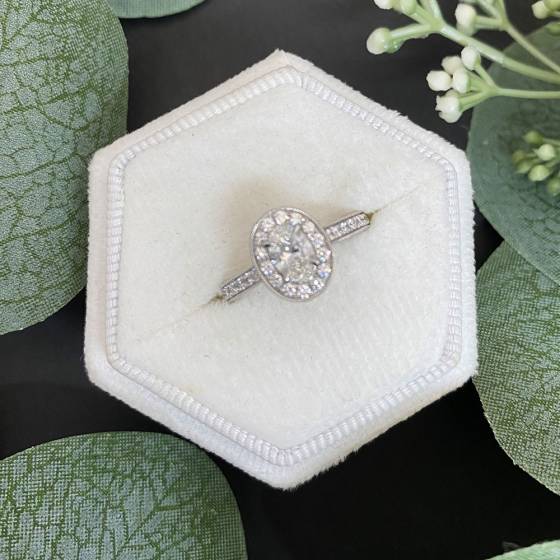 GIA Certified 0.80ct VS2/G Oval Natural Diamond Beaded Halo Shoulder Set