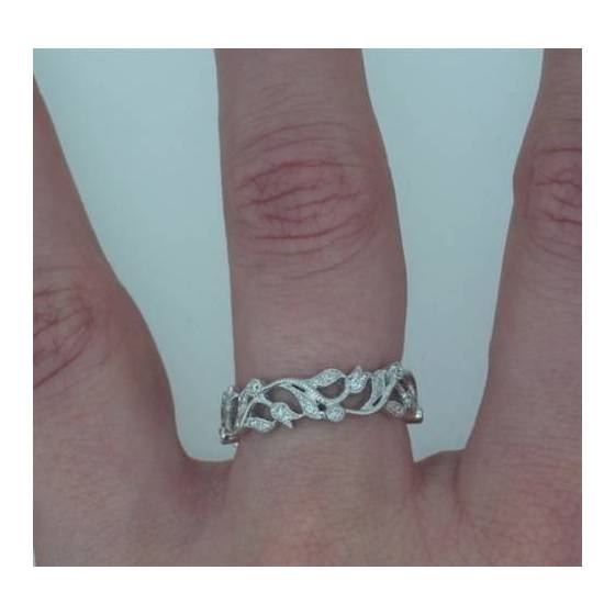 Round Diamond Vintage Wedding Ring