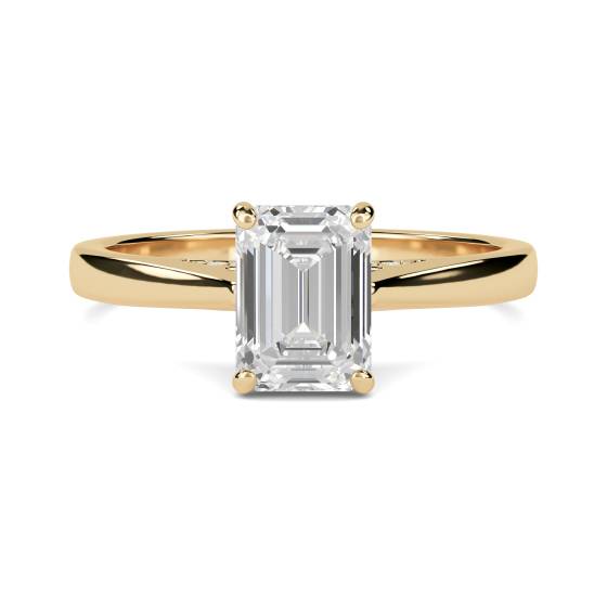 Elegant Emerald Diamond Engagement Ring