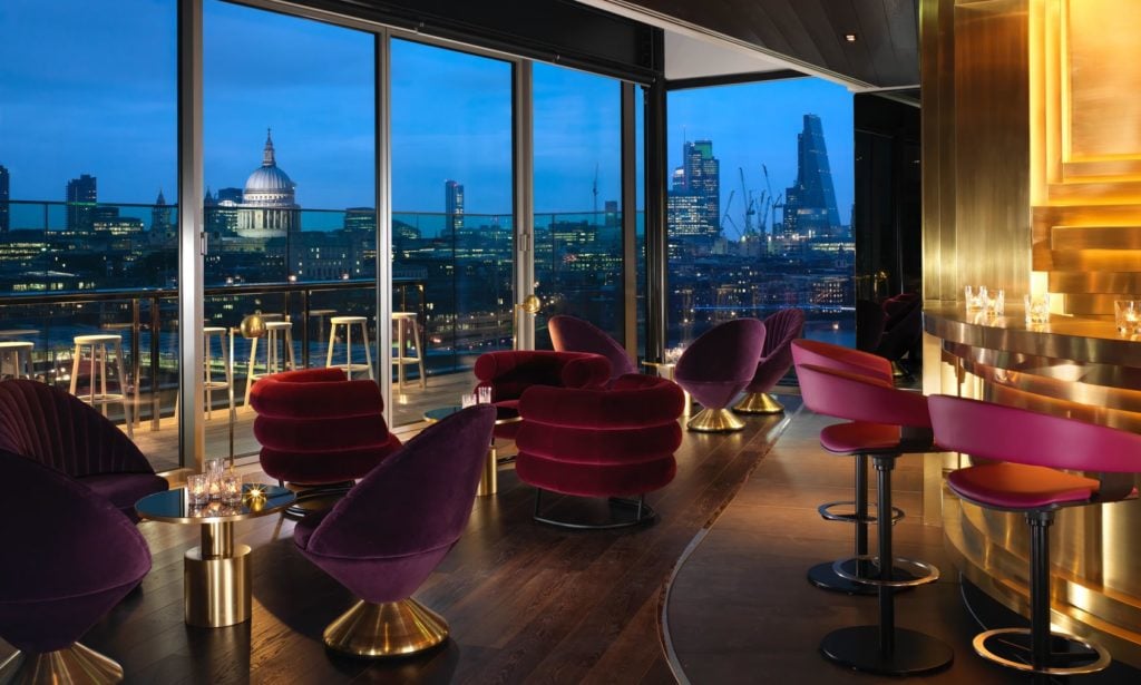 Best Rooftop Bars in London for a Marriage proposal