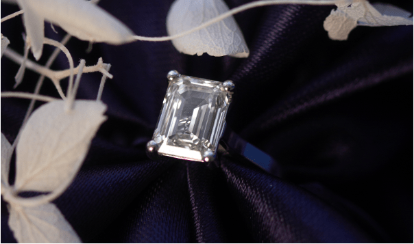 What to Consider When Choosing an Emerald Cut Diamond
